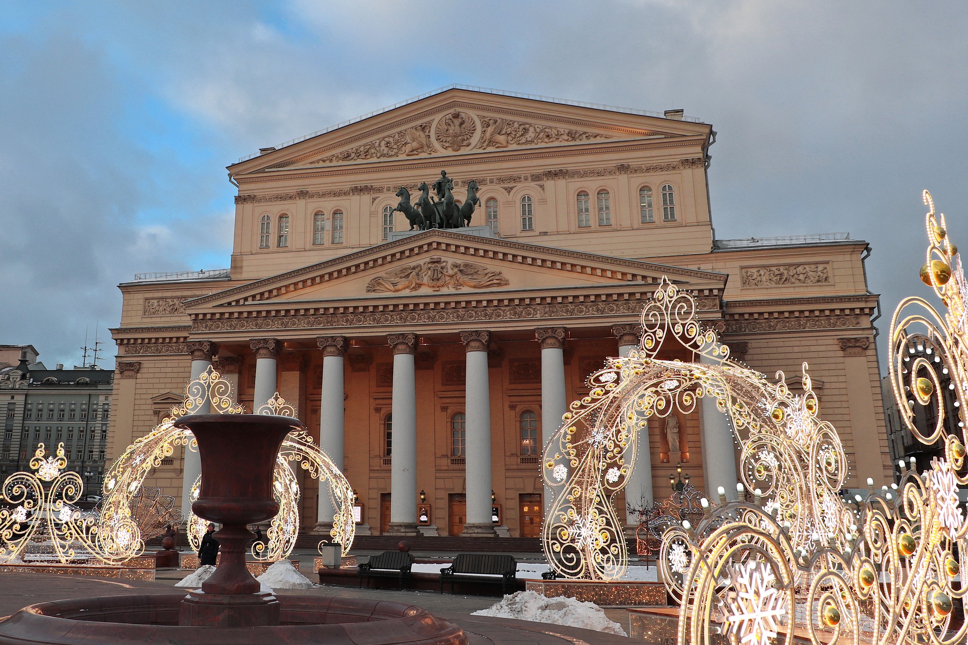 uploads/2_Bolschoi-Theater.jpg